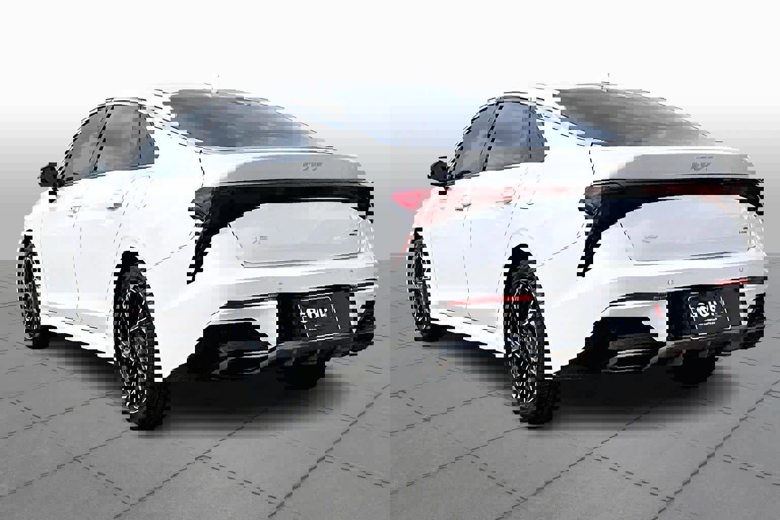 Used 2025 Kia K5 GT-Line image 13