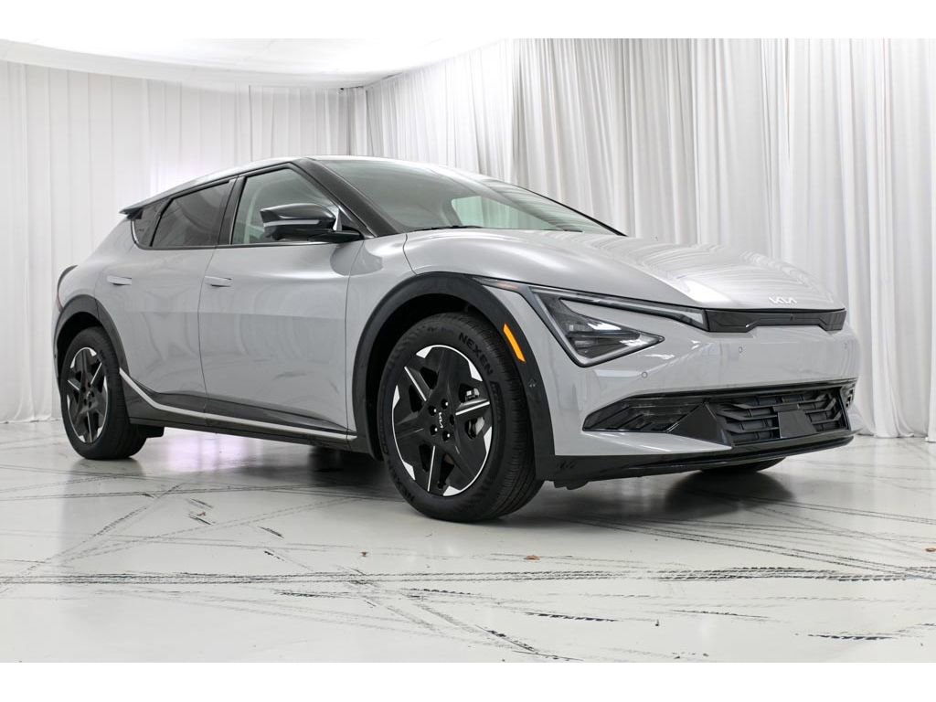 New 2025 Kia EV6 Wind image 2