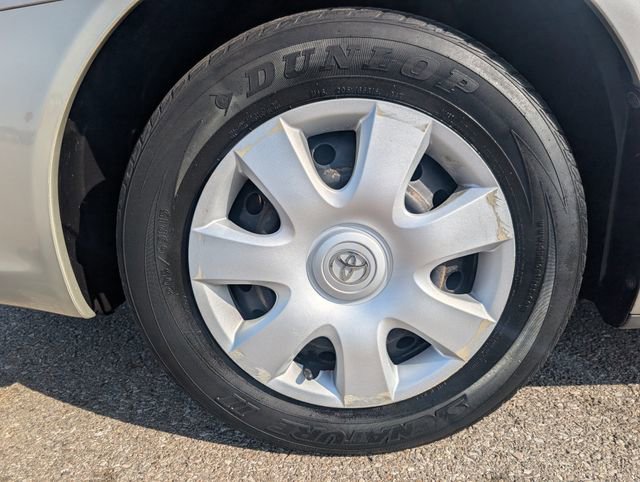 Used 2004 Toyota Camry image 27
