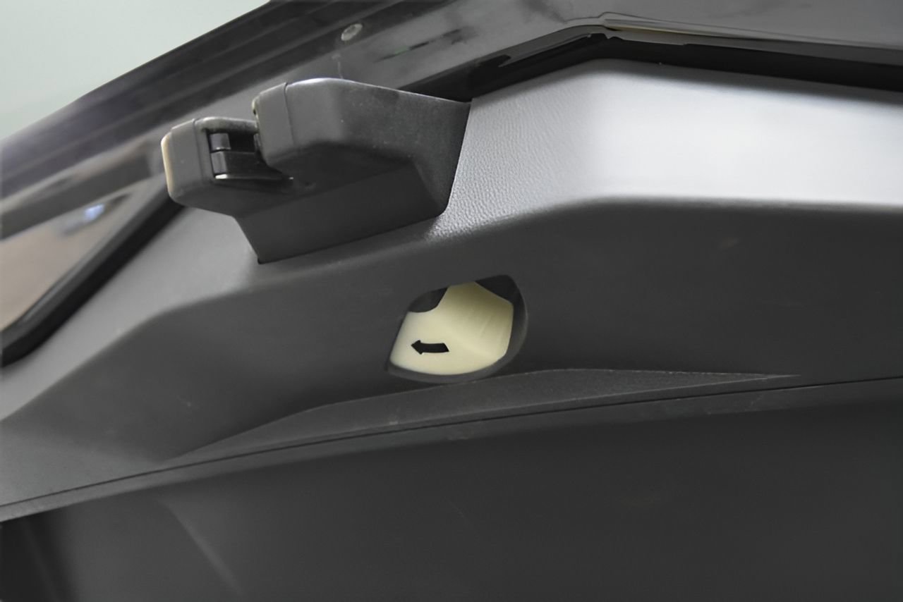 Used 2019 Volkswagen Jetta SE w/ Cold Weather Package image 39