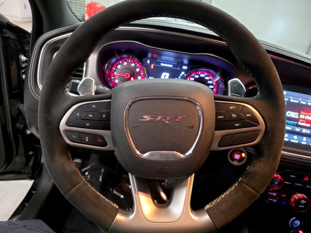 Used 2022 Dodge Charger SRT Hellcat w/ Harman/Kardon Audio Group RWD image 23