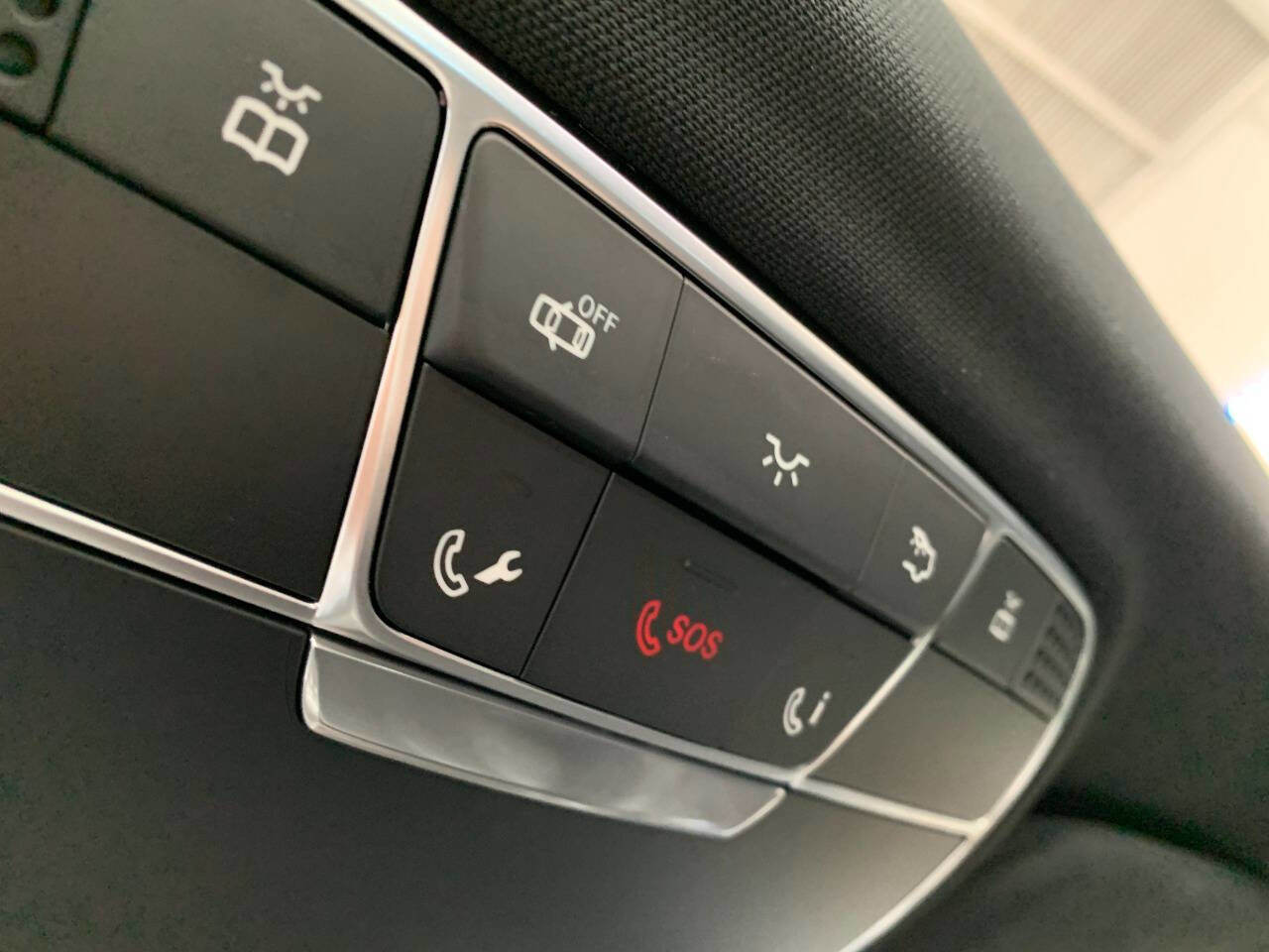 Used 2016 Mercedes-Benz S 550 S 550 4MATIC AWD 4dr Sedan image 19