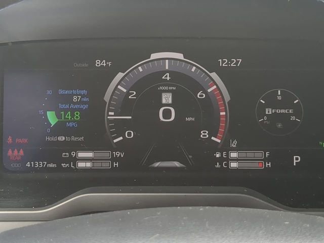 Used 2023 Toyota Tundra Platinum w/ Advanced Package AWD/4WD image 27