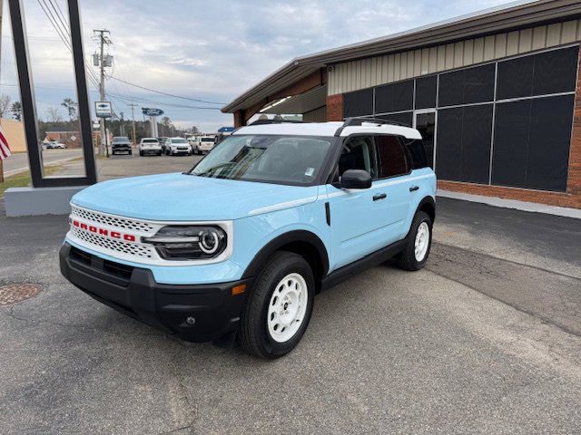 Used 2025 Ford Bronco Sport Heritage w/ Convenience Package image 2