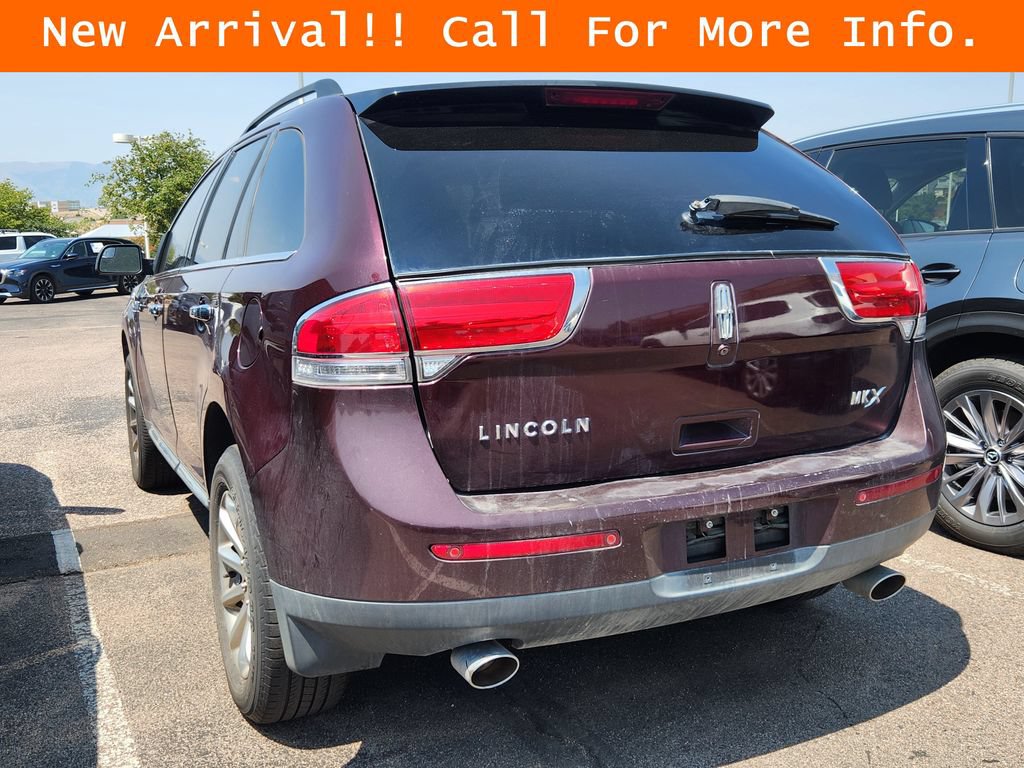 Used 2011 Lincoln MKX 2WD w/ 101A Rapid Spec Order Code image 5