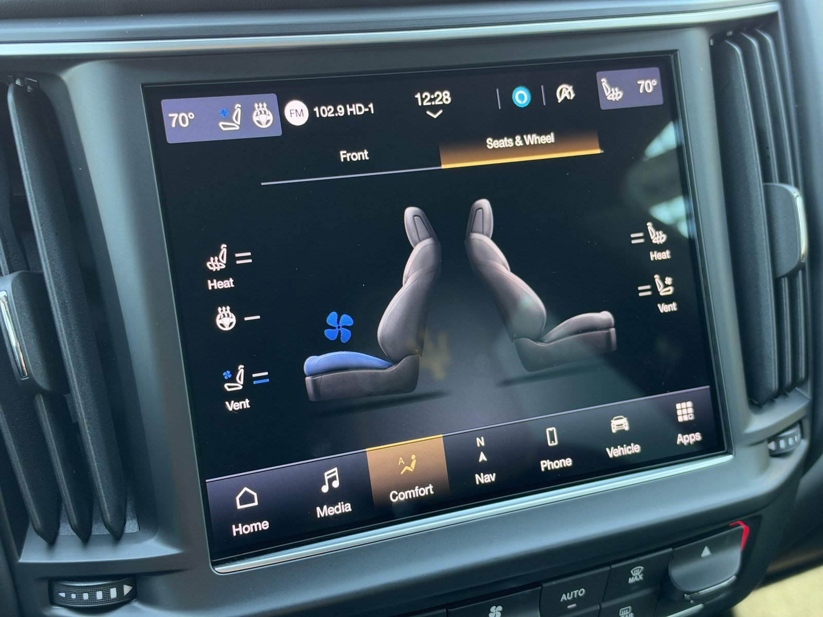 Used 2022 Maserati Levante F Tributo AWD/4WD image 23