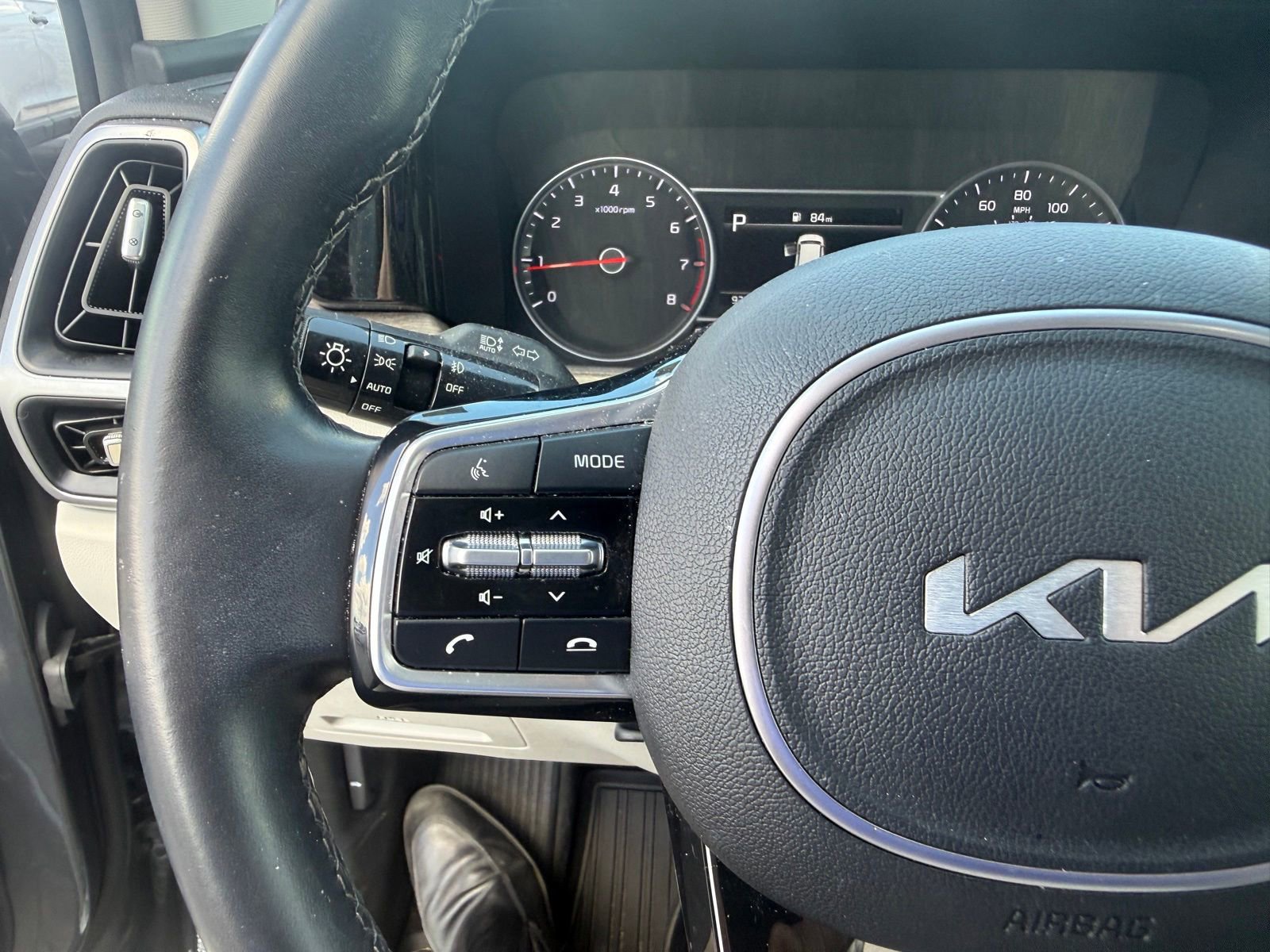 Used 2023 Kia Sorento EX w/ Panoramic Sunroof Package FWD image 17