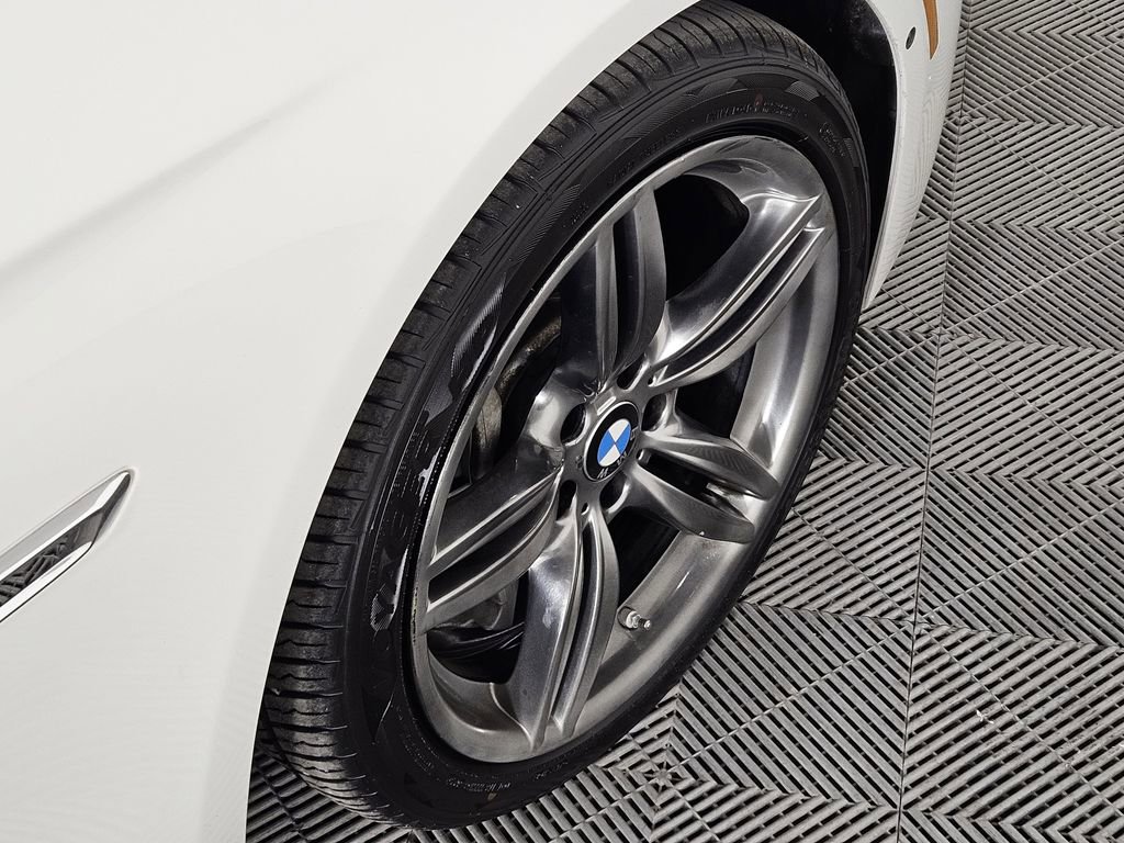 Used 2016 BMW 550i Sedan RWD image 7