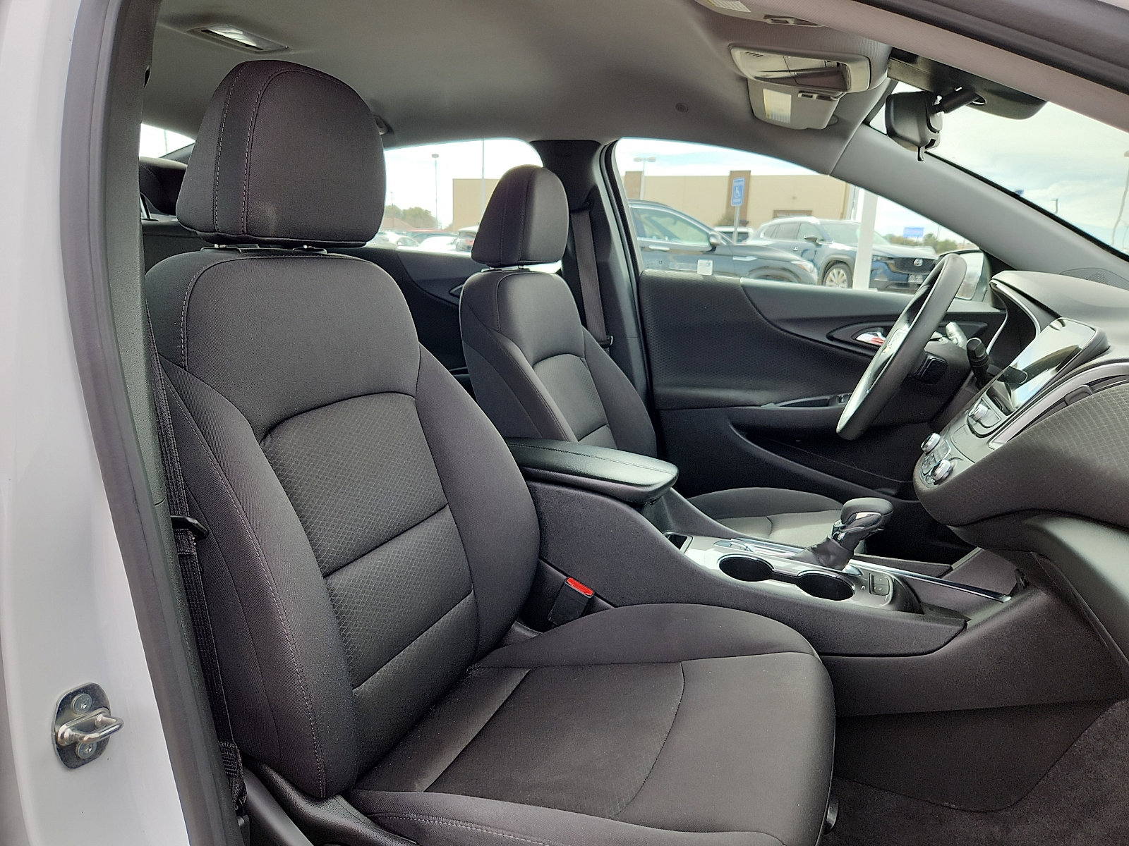 Used 2024 Chevrolet Malibu LT image 15