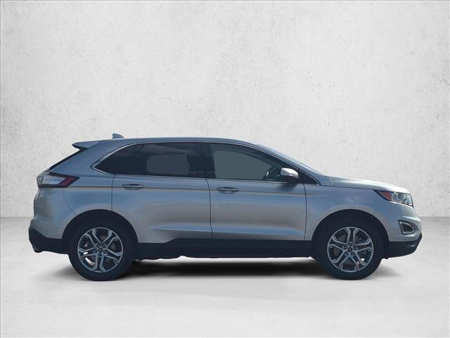 Used 2018 Ford Edge Titanium video 4