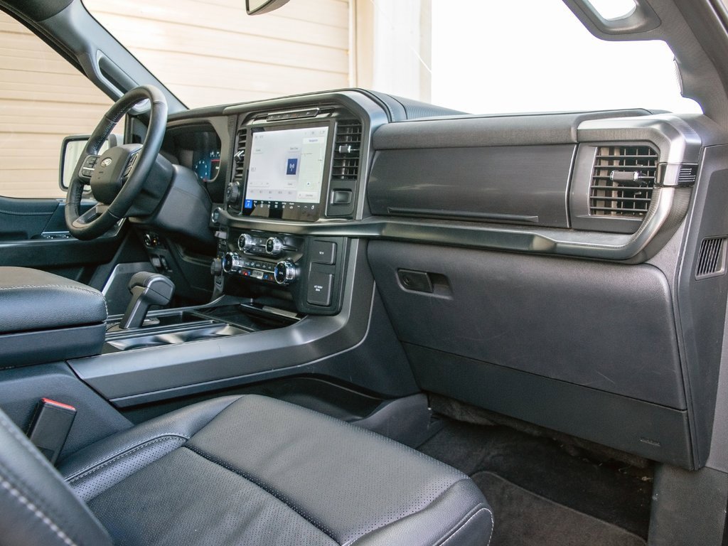 Used 2024 Ford F150 Lariat w/ Equipment Group 502A High image 38