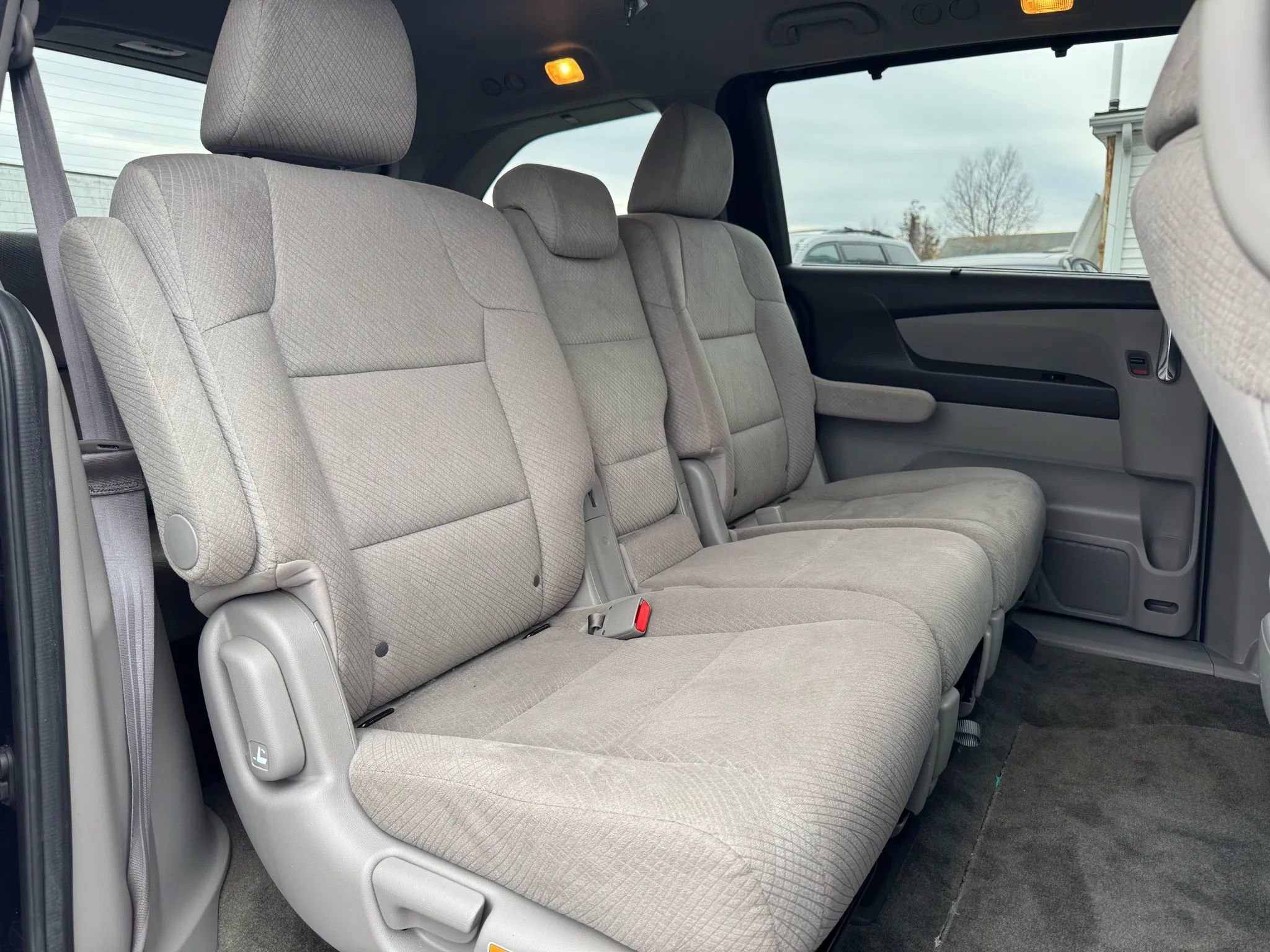 Used 2015 Honda Odyssey EX image 59