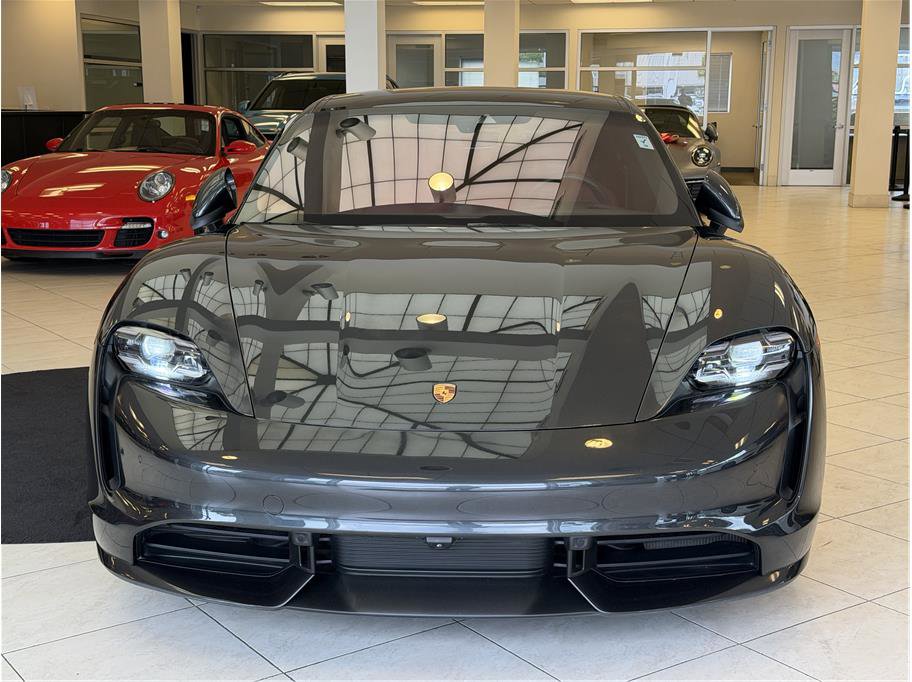 Used 2020 Porsche Taycan AWD/4WD image 2