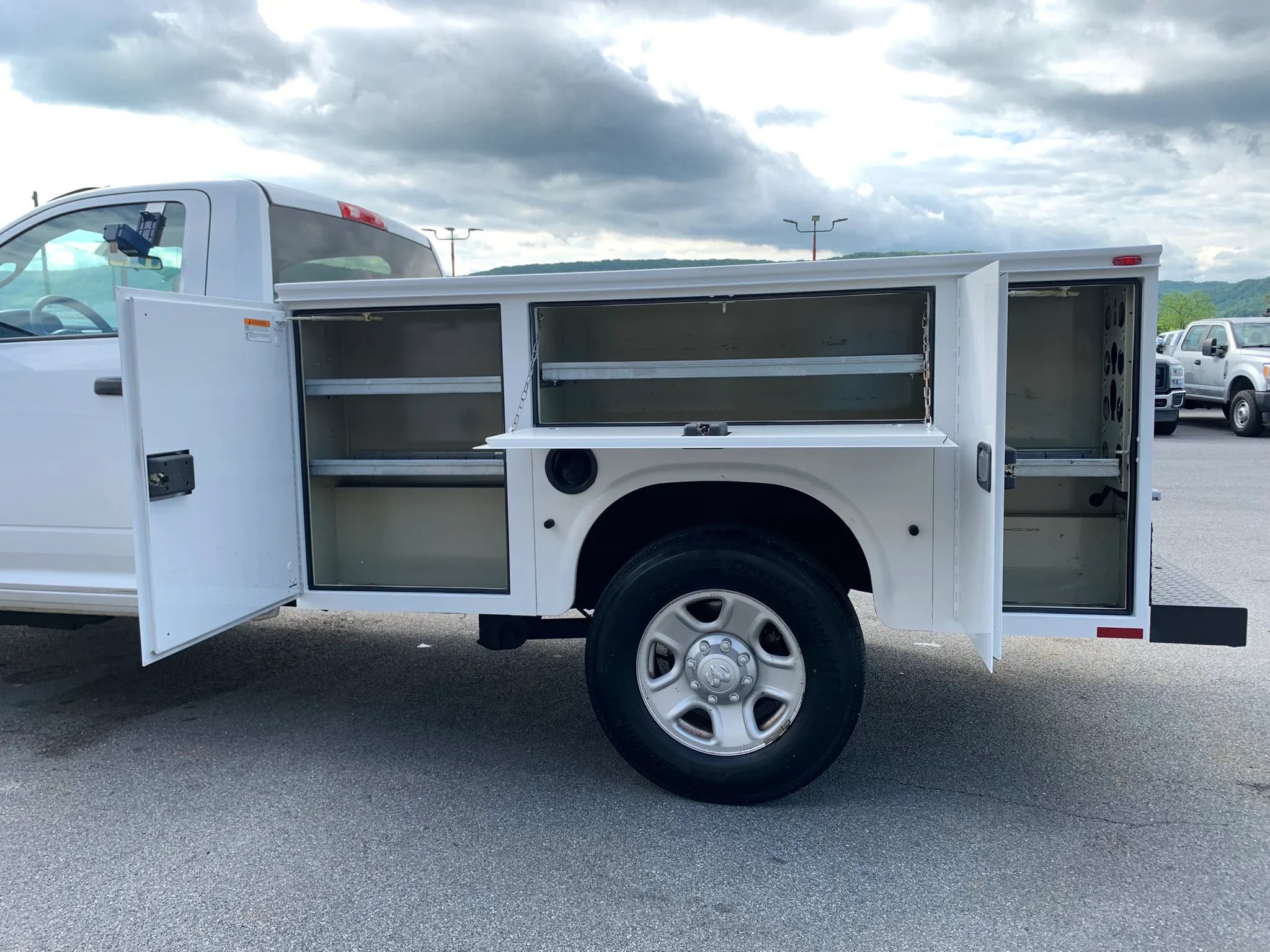 Used 2015 RAM 2500 Tradesman RWD image 23