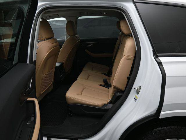 New 2026 Audi Q7 2.0T Premium image 11