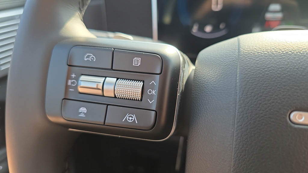 New 2026 Hyundai Santa Fe XRT AWD/4WD image 24
