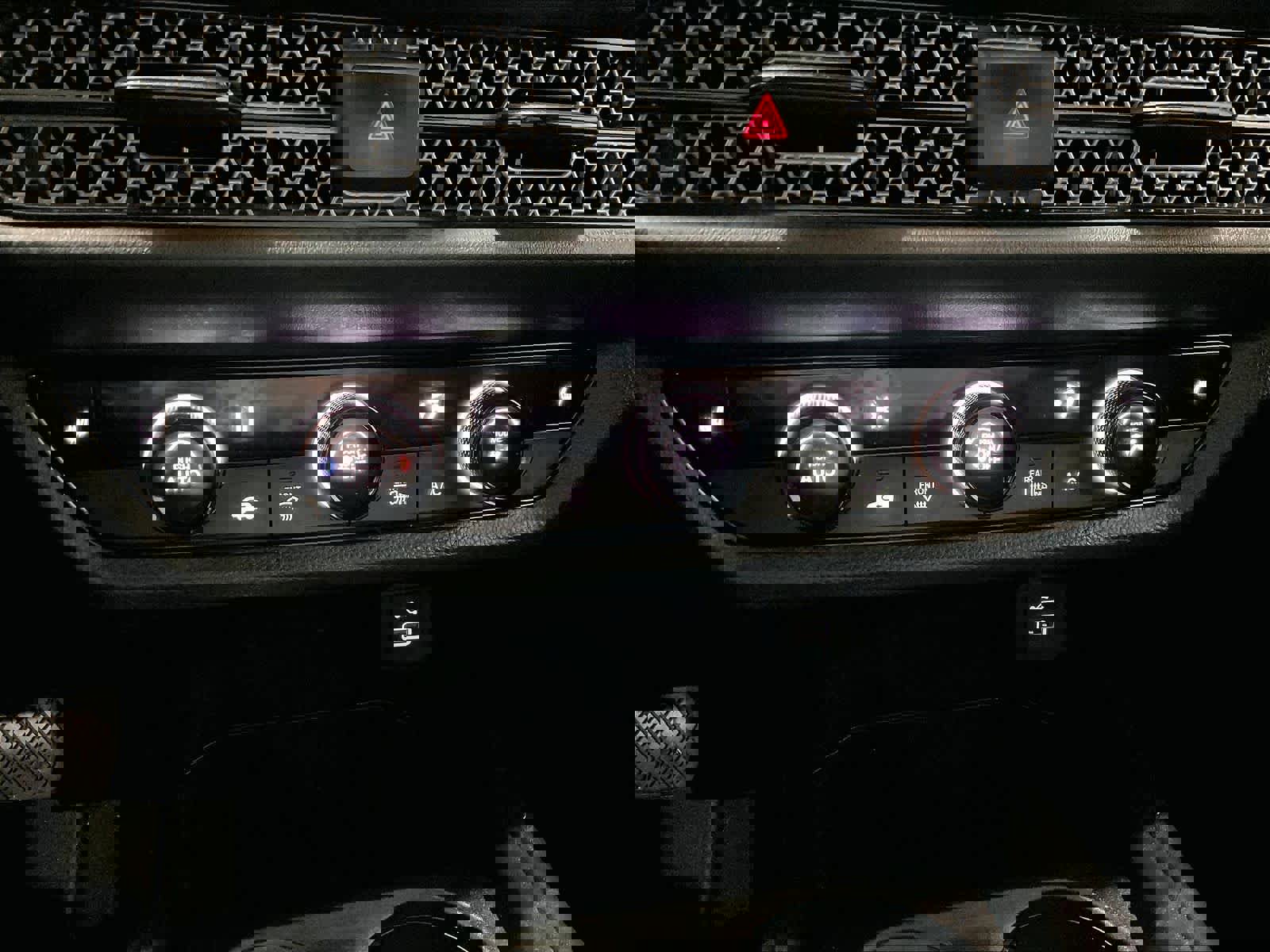 Used 2024 Honda HR-V Sport image 25