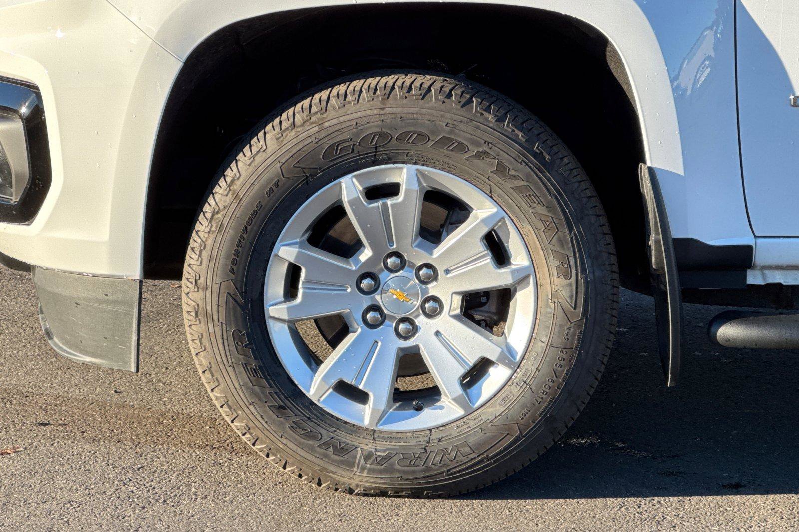 Used 2021 Chevrolet Colorado LT w/ LT Convenience Package image 28