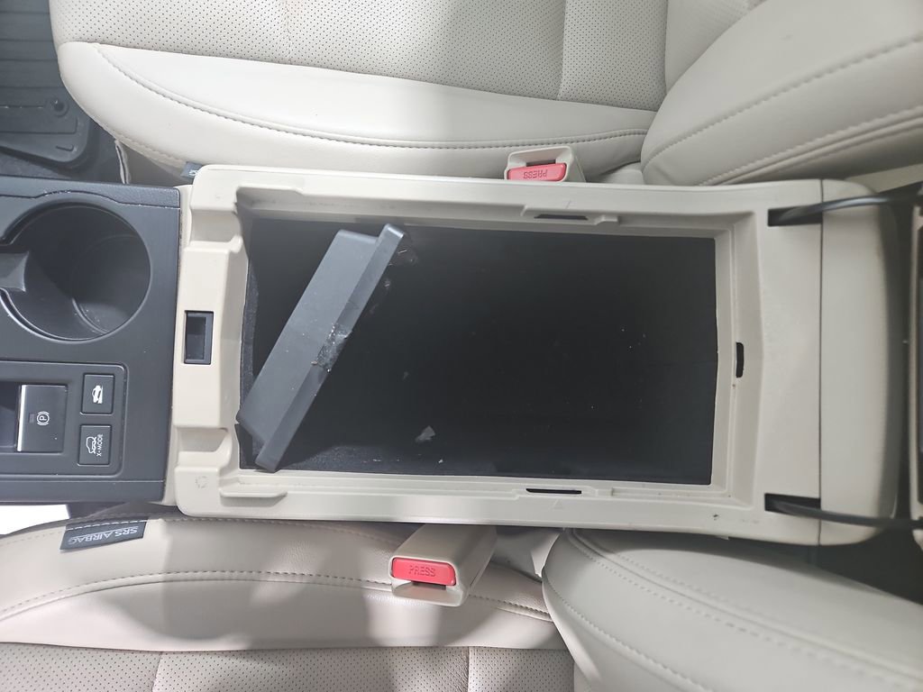 Used 2016 Subaru Outback 2.5i Limited image 27