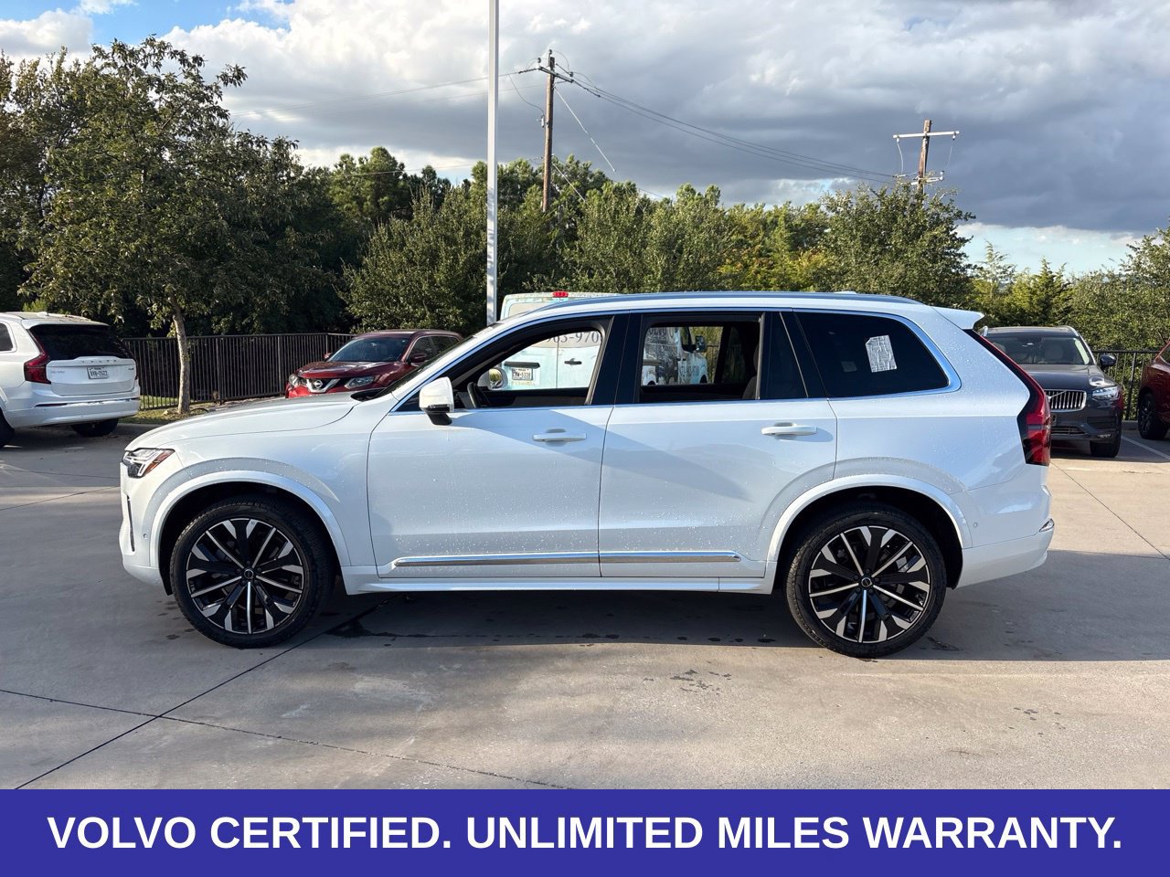 Certified 2026 Volvo XC90 B6 Plus AWD/4WD image 10