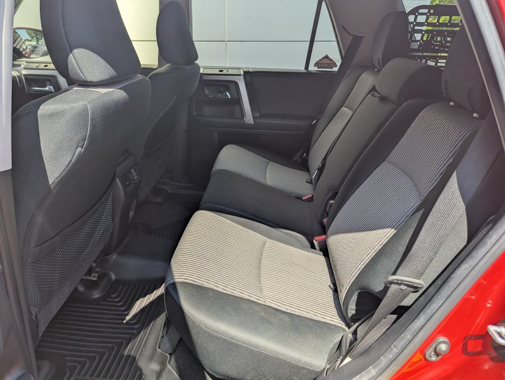 Used 2023 Toyota 4Runner SR5 AWD/4WD image 29