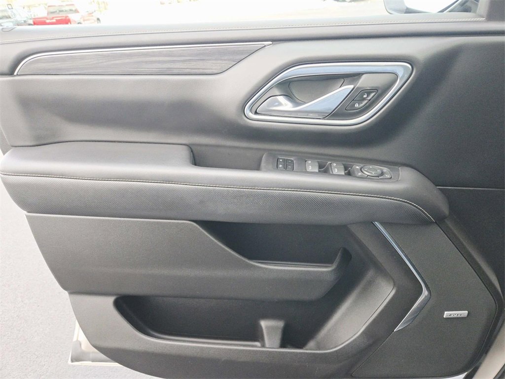 Used 2021 GMC Yukon SLT image 39