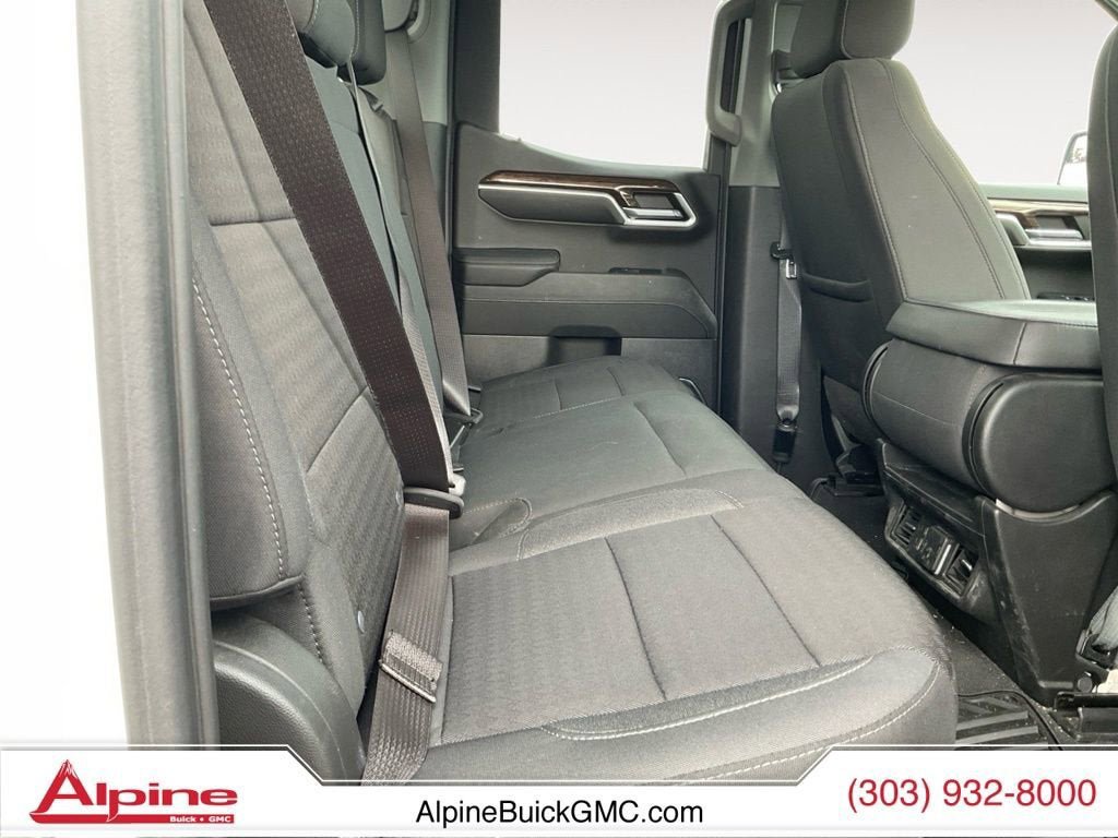 Used 2023 GMC Sierra 1500 Elevation image 13