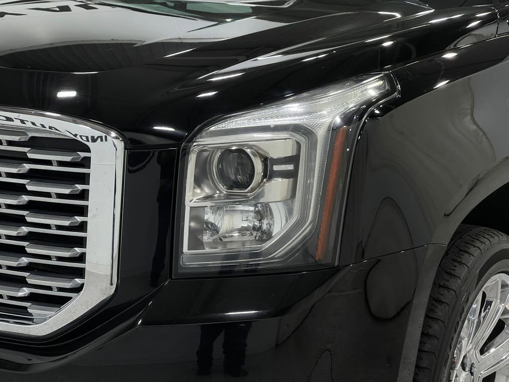 Used 2019 GMC Yukon Denali image 38