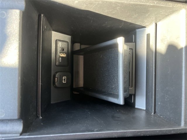 Used 2013 MAZDA MAZDA3 i Grand Touring image 19