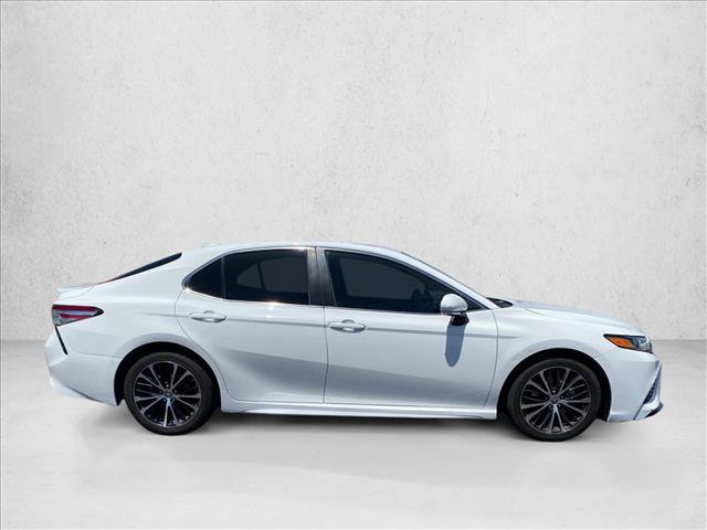 Used 2020 Toyota Camry SE w/ Audio Package FWD video 4