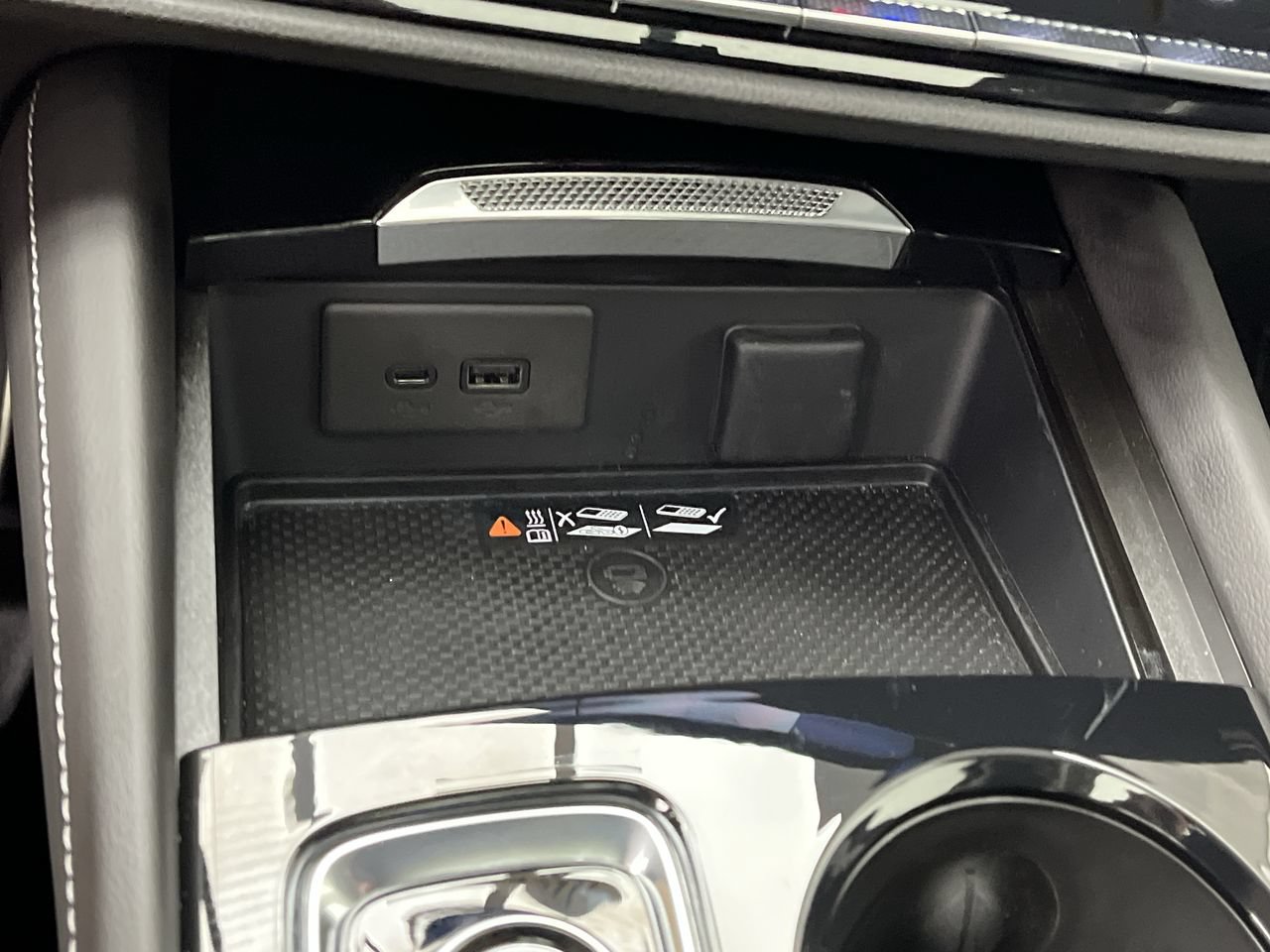 New 2026 Buick Envision Sport Touring AWD/4WD image 24