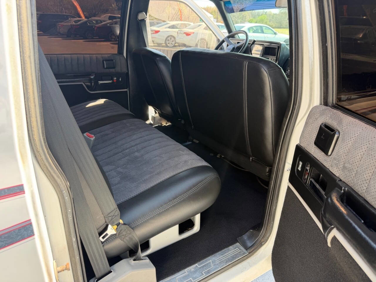 Used 1993 Chevrolet Silverado 3500 2WD Crew Cab image 10