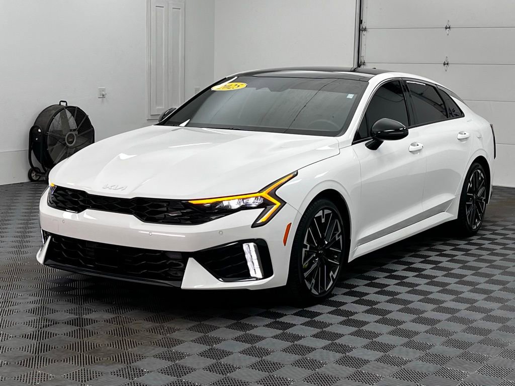 Used 2025 Kia K5 GT FWD image 2