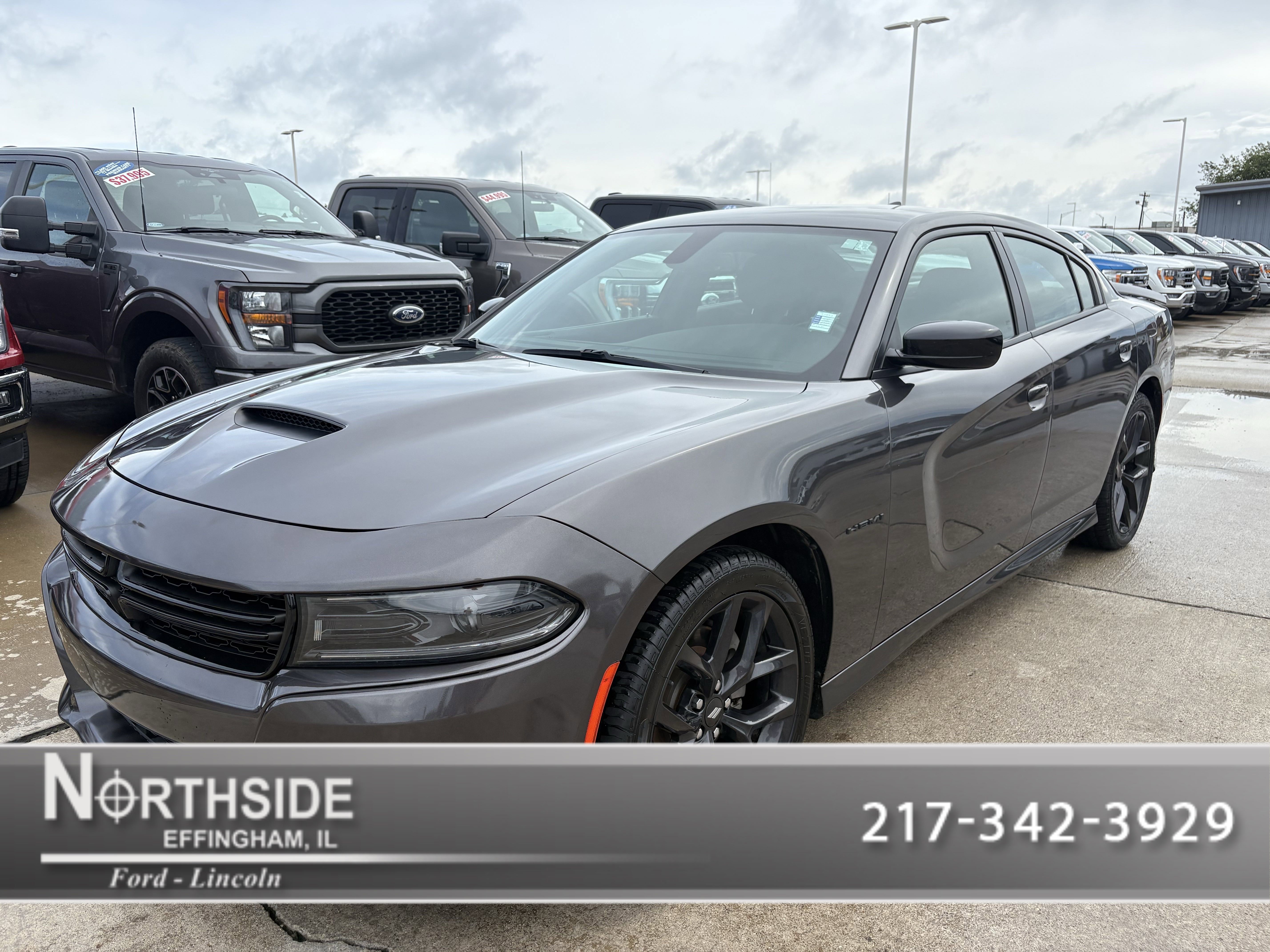 Used 2022 Dodge Charger R/T w/ Blacktop Package image 1