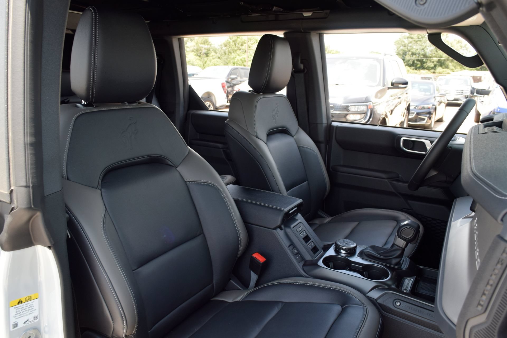 New 2026 Ford Bronco Outer Banks AWD/4WD image 24