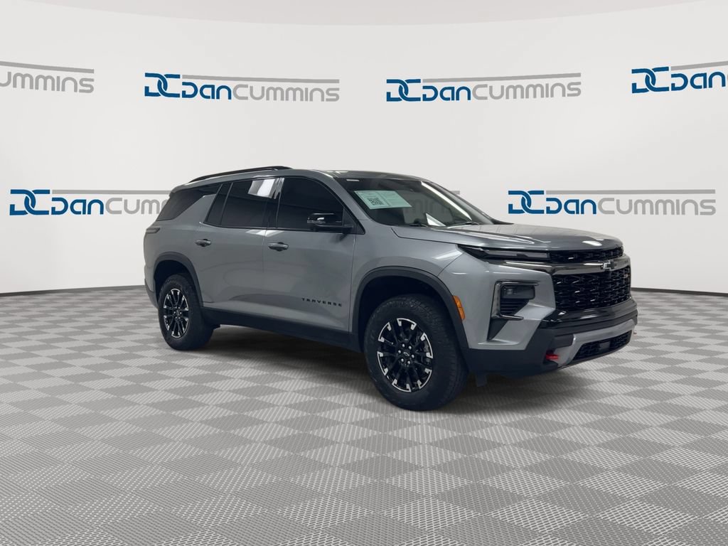 Used 2026 Chevrolet Traverse Z71 w/ Driver Confidence Package AWD/4WD image 2