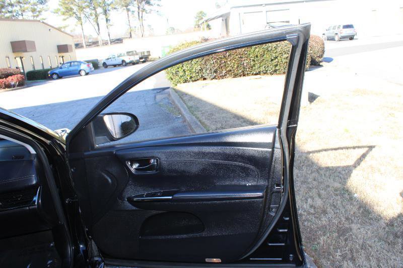 Used 2016 Toyota Avalon XLE Plus FWD image 21