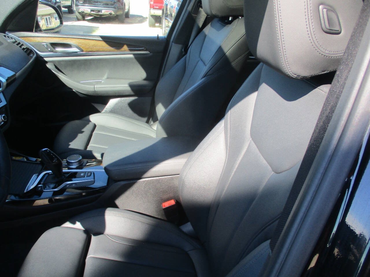 Used 2019 BMW X3 xDrive30i w/ Convenience Package AWD/4WD image 16