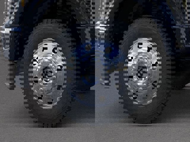 New 2026 Ford F450 XLT w/ XLT Premium Package image 19