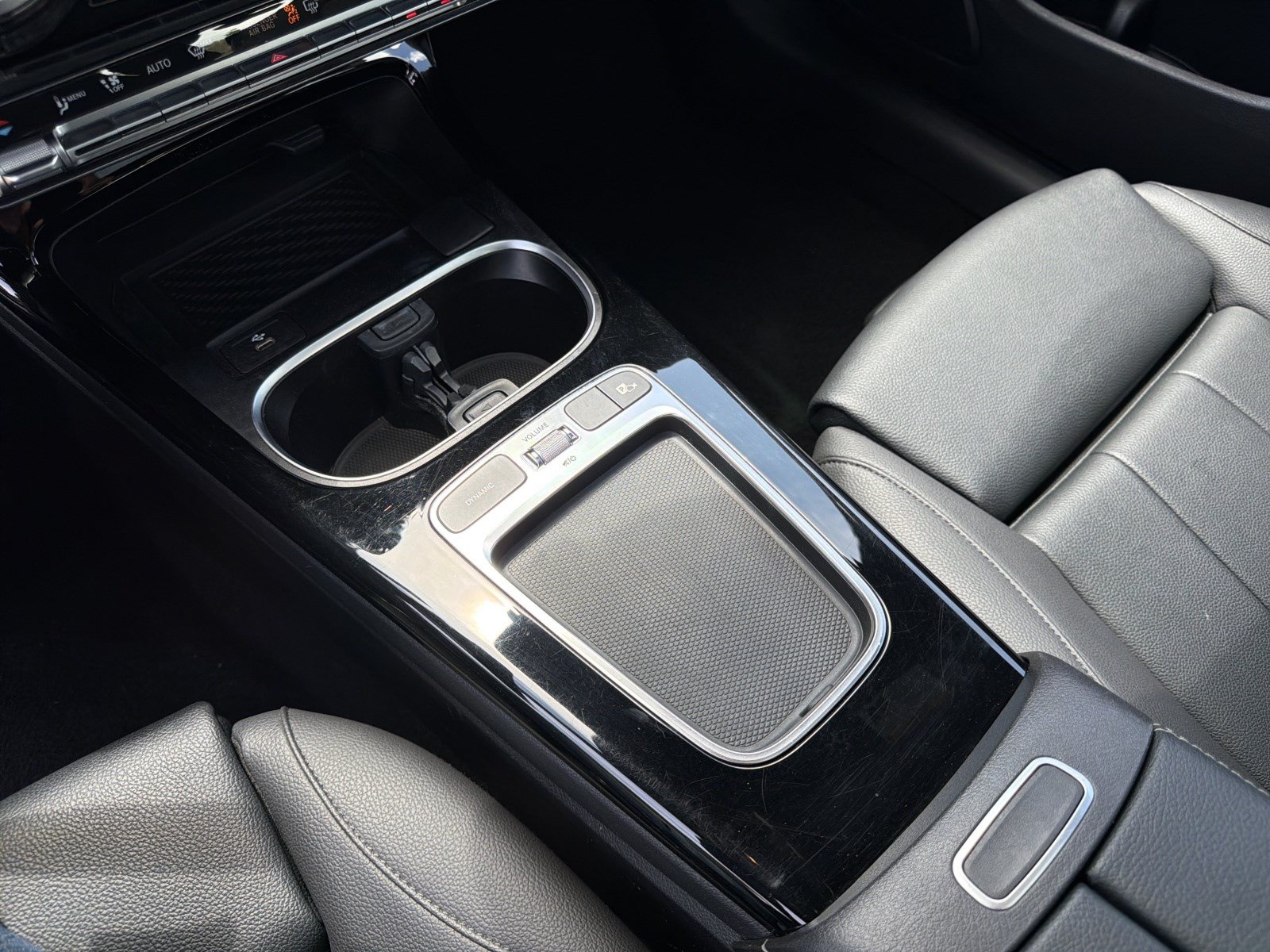 Used 2025 Mercedes-Benz CLA 250 image 27