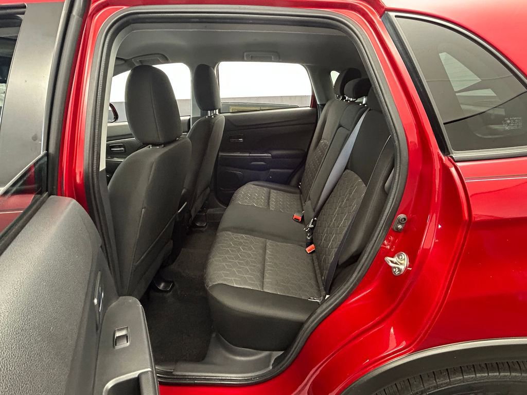 Used 2021 Mitsubishi Outlander Sport ES image 24
