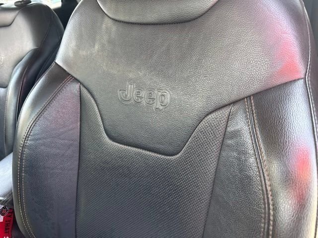 Used 2021 Jeep Compass Limited AWD/4WD image 10