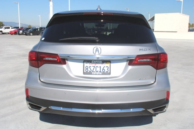 Used 2020 Acura MDX SH-AWD w/ Technology Package image 3