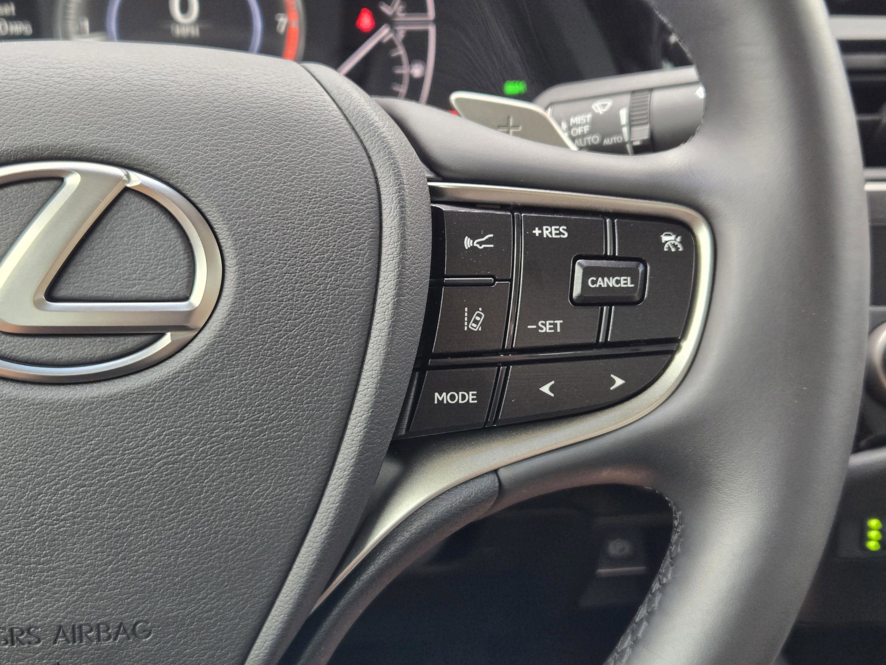 Used 2025 Lexus ES 350 Premium w/ Premium Package FWD image 28