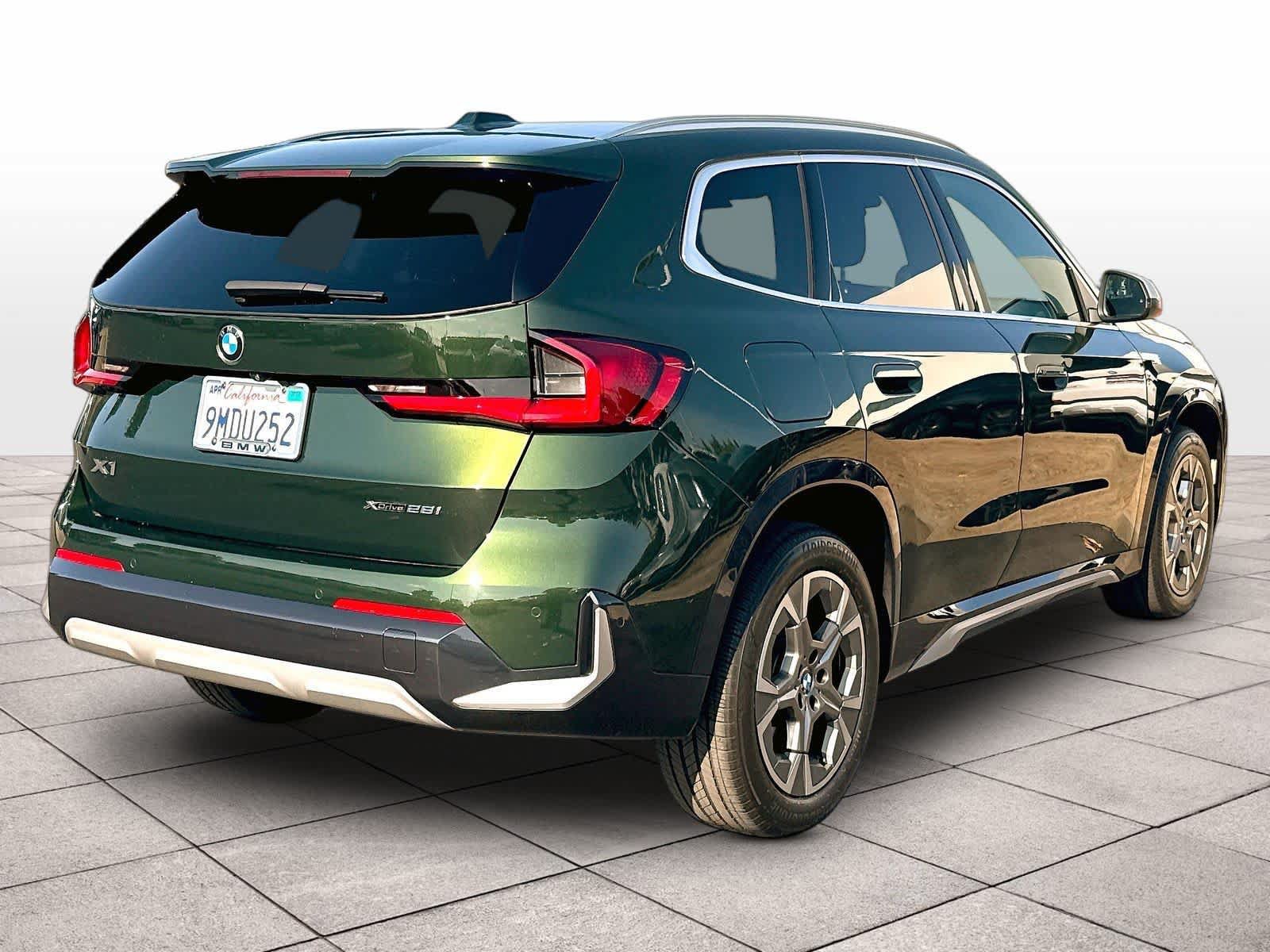 Used 2024 BMW X1 xDrive28i w/ Convenience Package AWD/4WD image 9