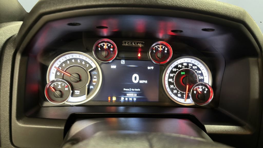Used 2022 RAM 1500 Classic Warlock AWD/4WD image 13