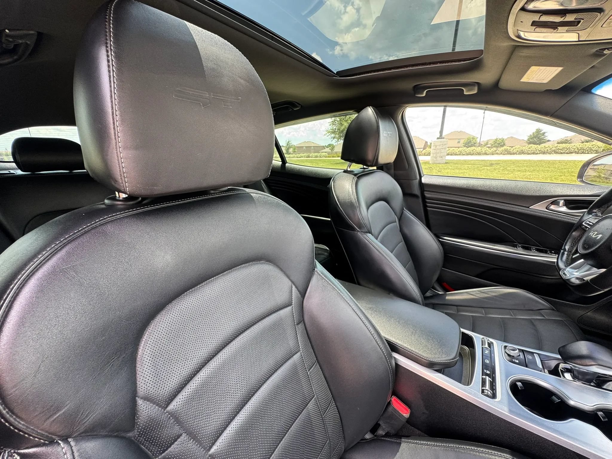 Used 2023 Kia Stinger GT2 RWD image 36