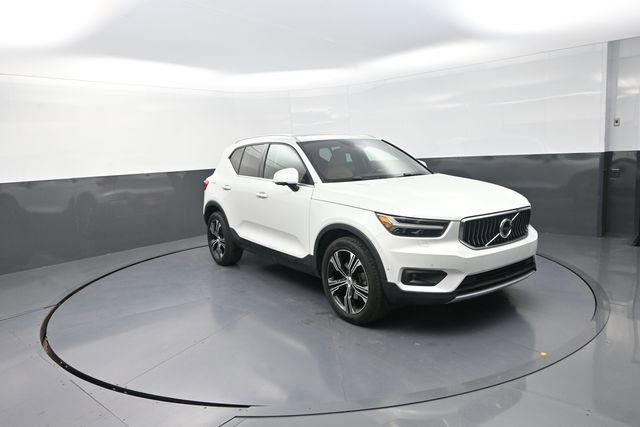 Used 2020 Volvo XC40 T4 Inscription w/ Protection Package Premier FWD image 27