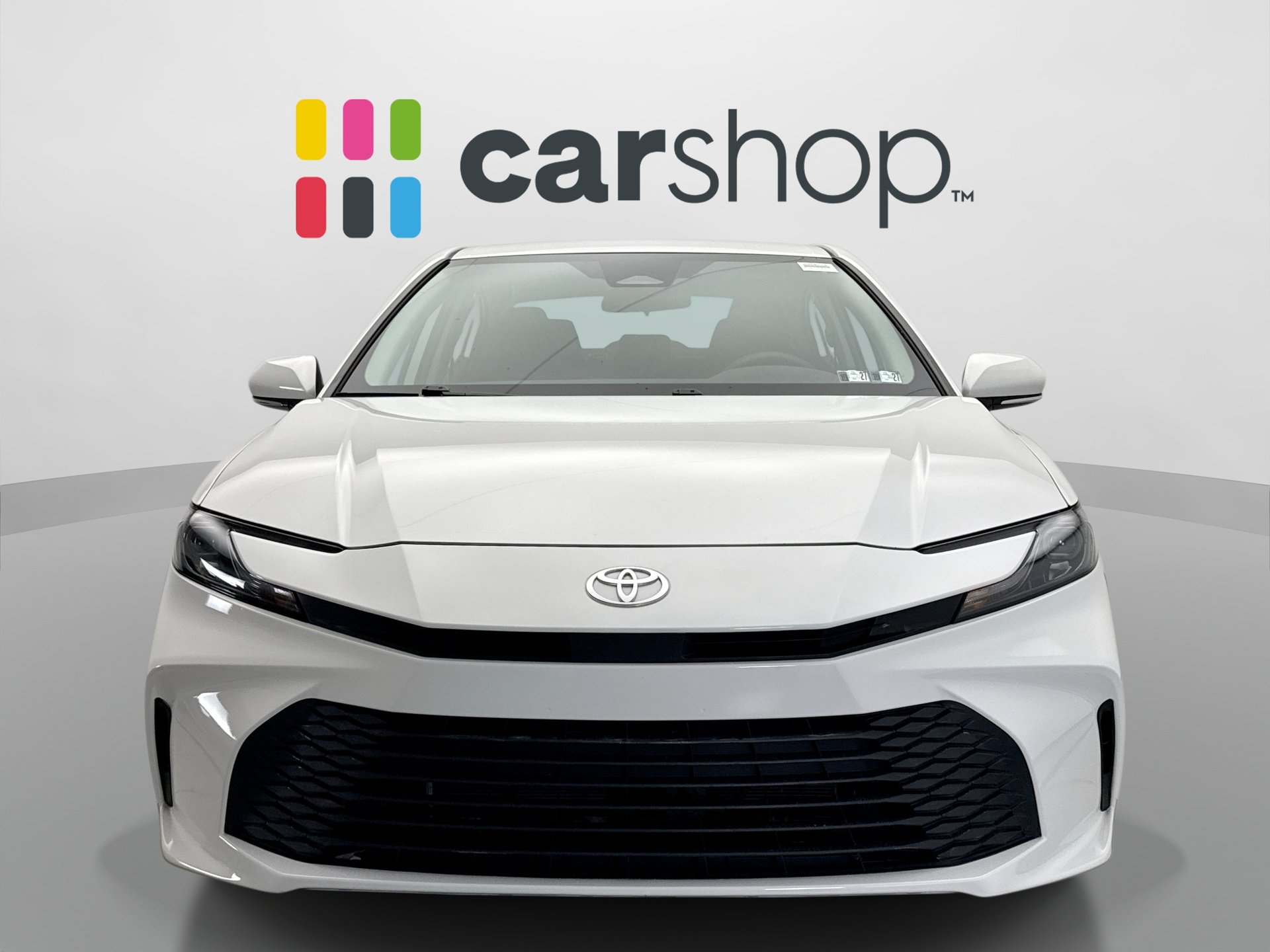 Used 2025 Toyota Camry LE FWD image 8