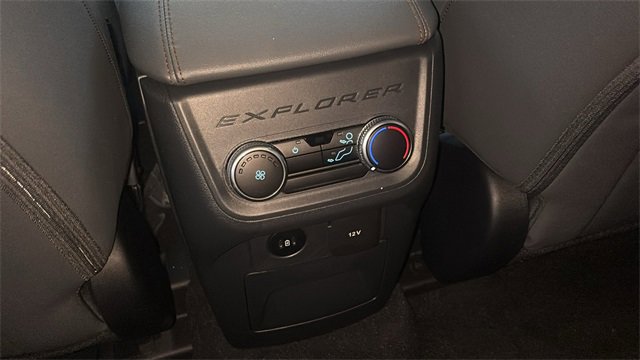 New 2025 Ford Explorer Active w/ Active Comfort Package image 7